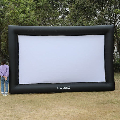 Easy to store outdoor portable projection screen