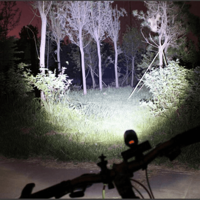 XANES ZL01 800LM T6 Bicycle Light Three Modes Zoomable Night Riding USB Rechargeable Waterproof