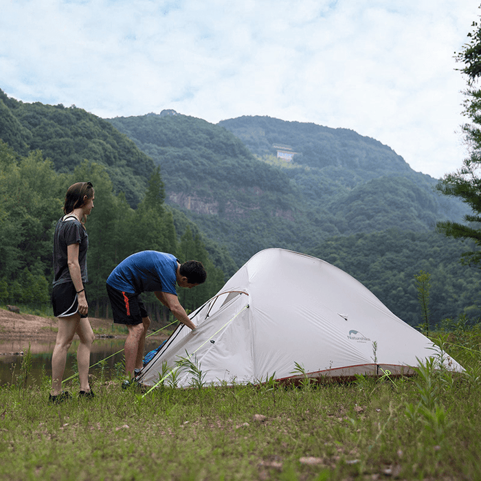 Naturehike Cloud-Up 2 People Lightweight Backpacking Tent 210T Ripstop 4 Season Dome Tent Double Layers PU 3000Mm Water Resistant with Footprint for Camping Hiking