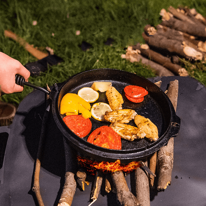 NATUREHIKE Outdoor Multi Purpose Cast Iron Pot Picnic Cooking Tools Frying Pan Soup Pot Cookware Culinary Enthusiasts