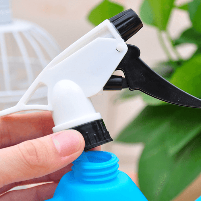 1200Ml Dual Use Hand Pressure Watering Can Gardening Adjustable Handheld Sprinkling Can