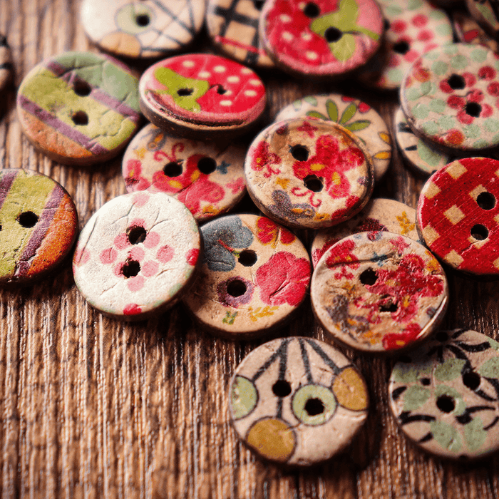 100 PCS round Pattern Wooden Button Mixed 2 Hole Natural Sewing Children Handmade Clothes Buttons