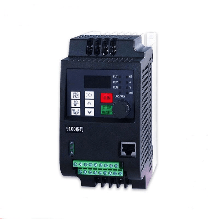 2.2KW Solar VFD Frequency Converter DC 200V-400V to Three-Phase 220V Solar Water Pump Inverter with MPPT Control