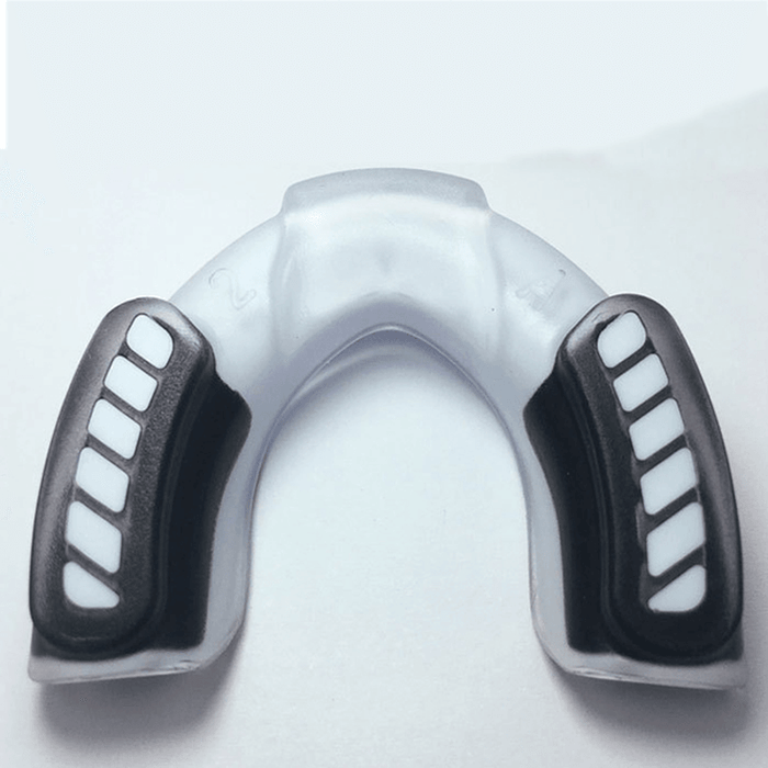 Teeth Protector Sports Mouth Guard Boxing Sports Basketball Karate Safety Mouth Protector Braces
