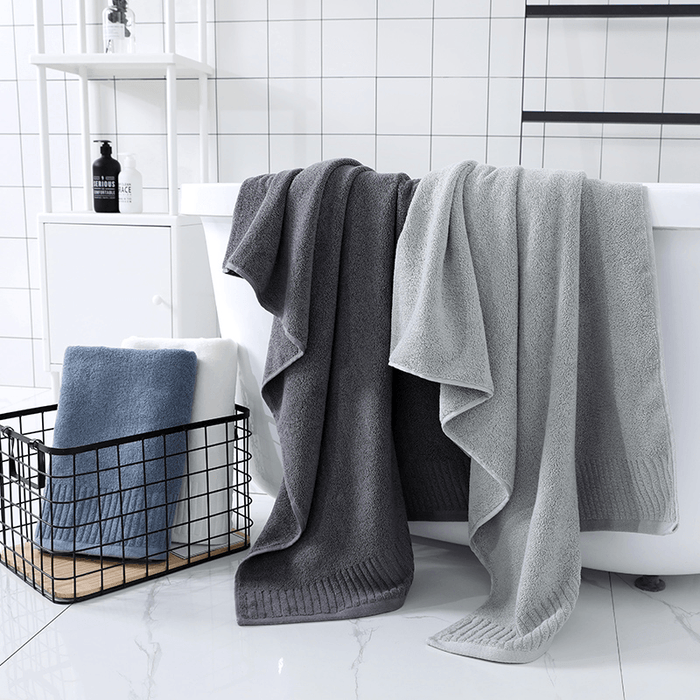 Bath Towel Face Towel Bath Sheets 100% Cotton Material Soft and Comfortable 70X140CM Four Colors
