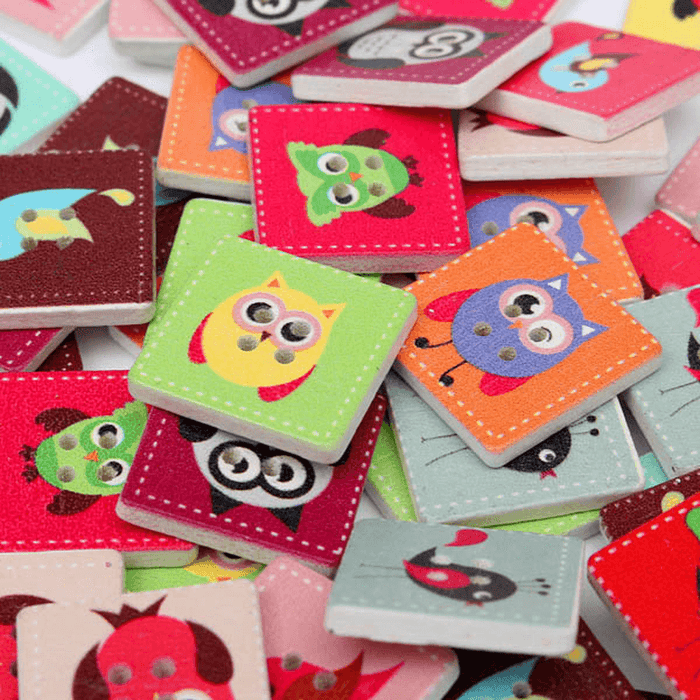 100Pcs Wooden Owl Pattern Sewing Buttons DIY Craft Purse Baby Clothes Decoration Sewing Button