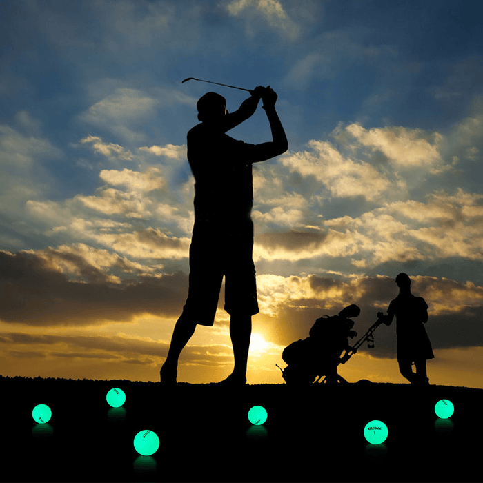 6 Pcs Luminous Golf Balls Lasting Bright Night Golf Balls with Mini LED Flashlight Team Sport