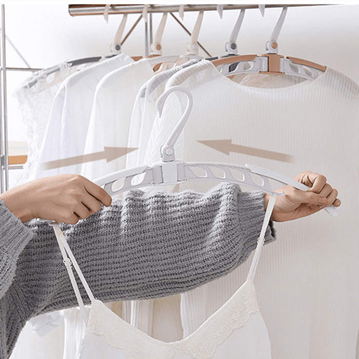 Ipree® Magic Retractable Folding Cloth Hanger Portable Anti-Slip Clothing Storage Drying Racks