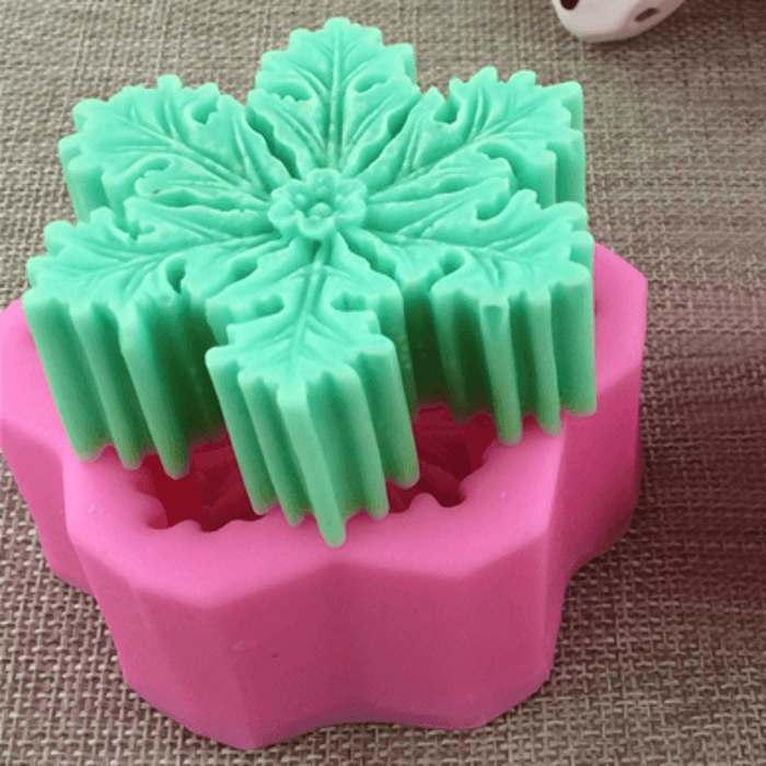 Christmas Snowflake Silicone Soap DIY Mold Handmade Candle Soap Mold 3D Mould Baking Mold