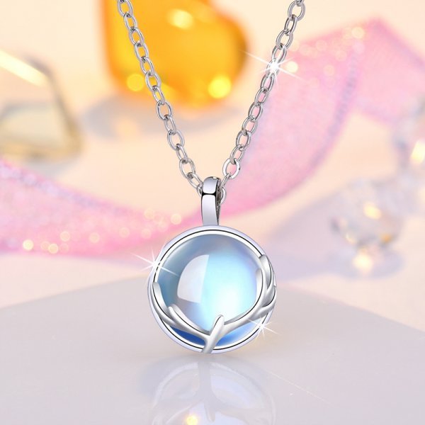 Shiny Zircon Necklace - Okeihouse