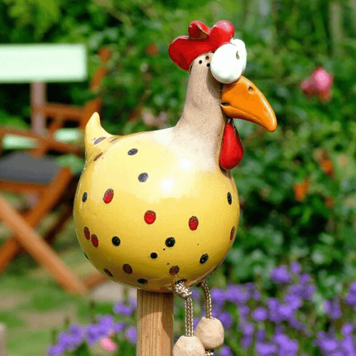 Stylish Chicken Lawn Decorations to Add a Touch of Fun to Your Garden