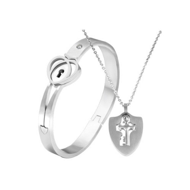 Stainless Steel Love Heart Lock Bangle Bracelet - Okeihouse