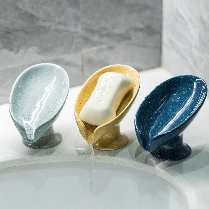 Elegant and Functional Soap Dish: Ceramic Design without Drainage Holes