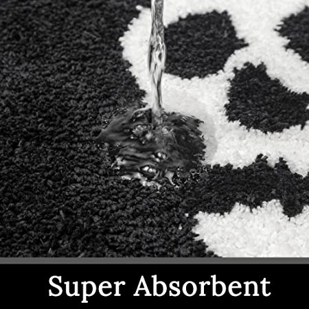 Feblilac Black and White Skull Tufted Bath Mat