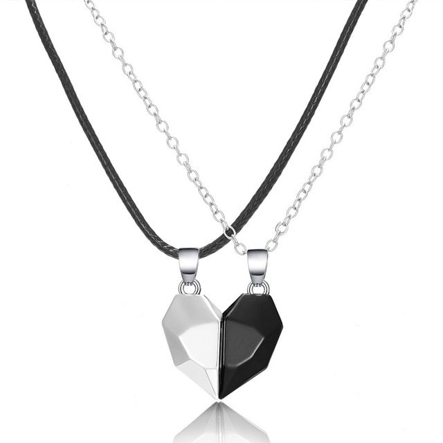 Korean Fashion Magnetic Couple Necklace - Okeihouse