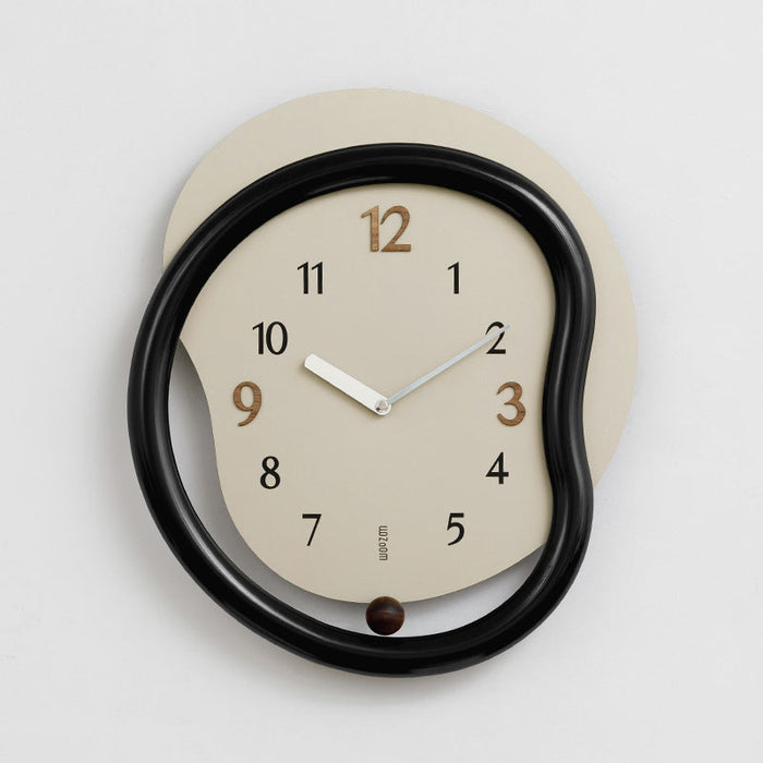 Creative Simple Punch-free Living Room Wall Clock