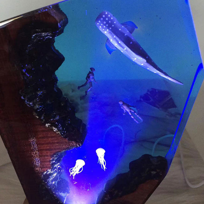 Creative USB Ocean Small Night Lamp Whale Diver Epoxy Ornament