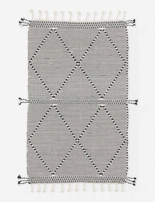 Taza Handwoven Wool Rug