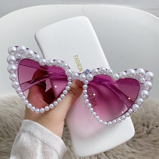 Cat Eye Heart Fashion Sunglasses - Okeihouse