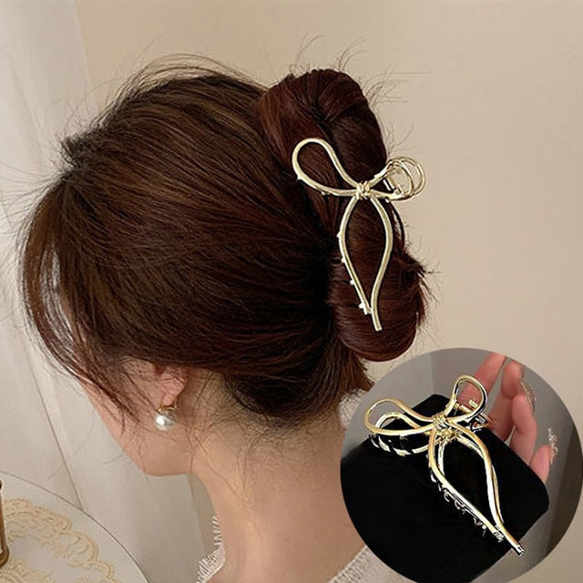 Crystal Pearl Flower Hairpin - Okeihouse